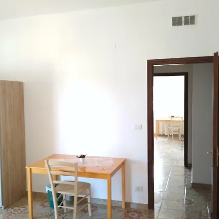 Konukevi Da Giuseppina Floridia